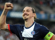 中国队前途光明！杜兰特新星爆冷表现突出赛场气氛高涨