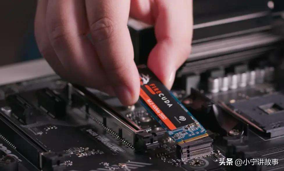 快攻方式迅速击垮对手，占得先机