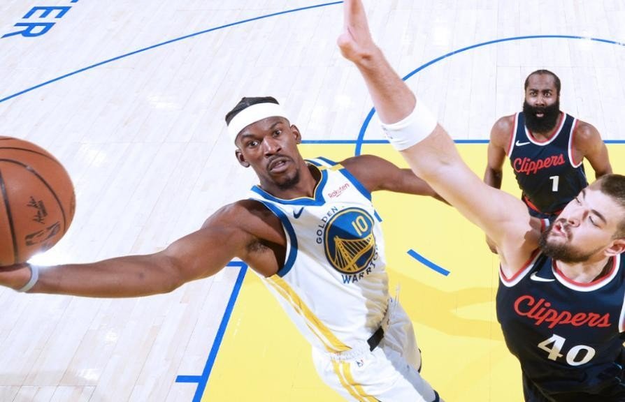 巴特勒意外战胜TES,出色防守引爆全场! 巴特勒意外战胜TES,出色防守引爆全场!