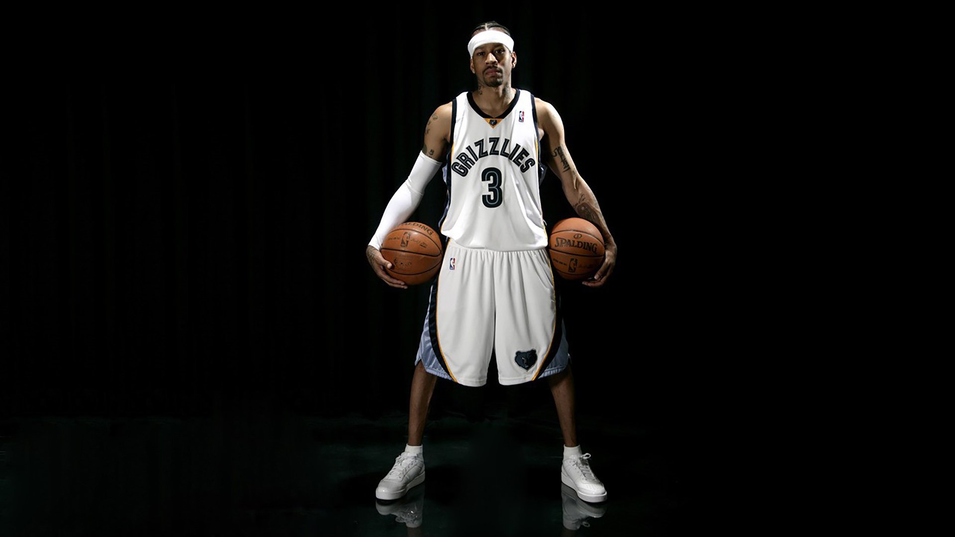 Uzi在塞尔维亚队比赛中夺冠,最后时刻胜出引发热议!全场沸腾不已